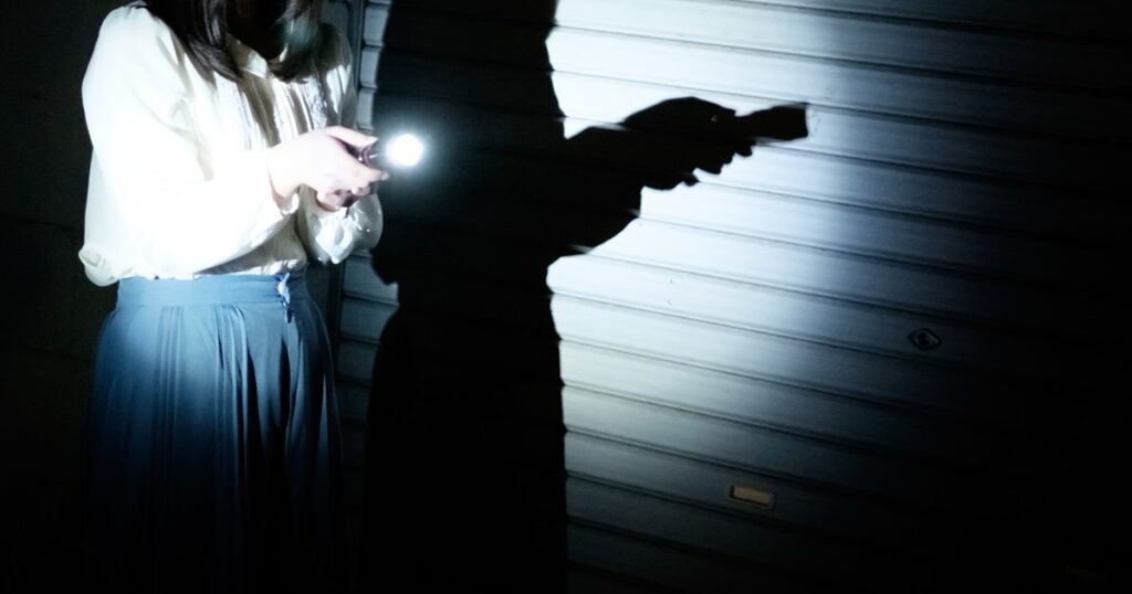 懐中電灯ひとつで夜廻り_1200_630