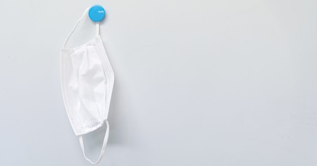 出かける時にマスクを忘れないように_1200_630